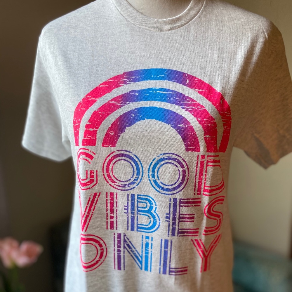 GOOD VIBES ONLY tie die graphic T-shirt